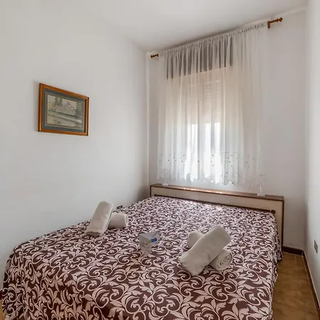 Trande Apartmanhotel 3*