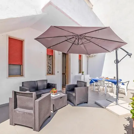 Trande Aparthotel 3*